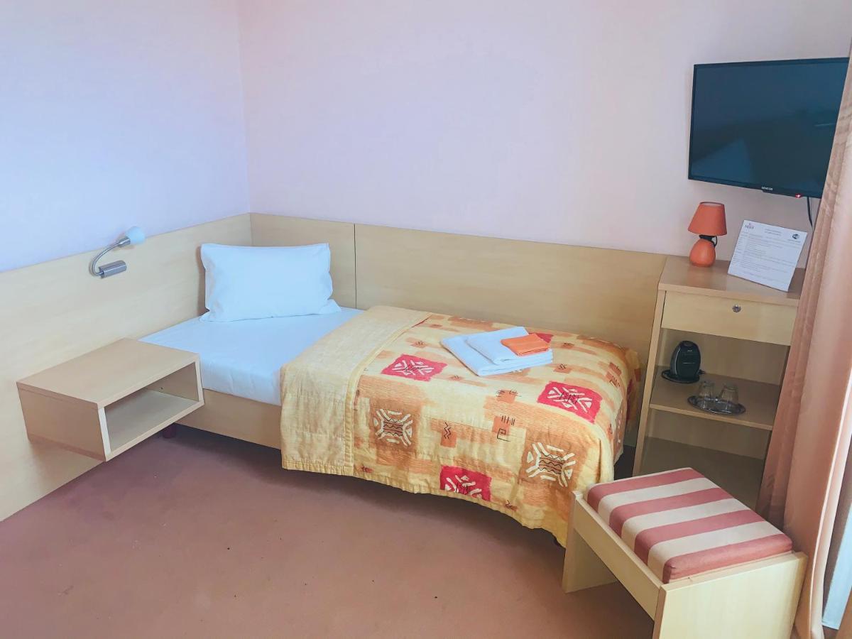 Hotel Steve Liptovský Mikuláš Exteriör bild